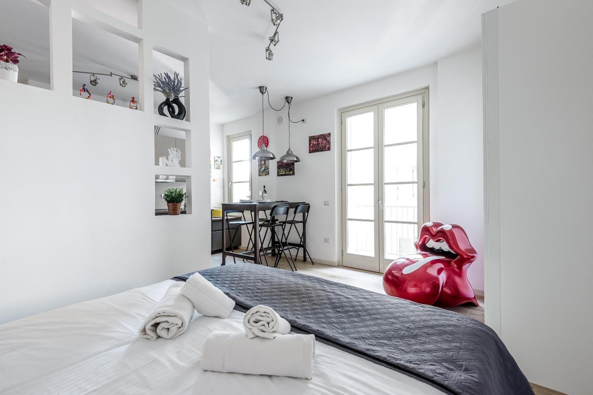 Apartamento Hostly-Giugio'S House-Lungarni And Town Center Pisa Exterior foto